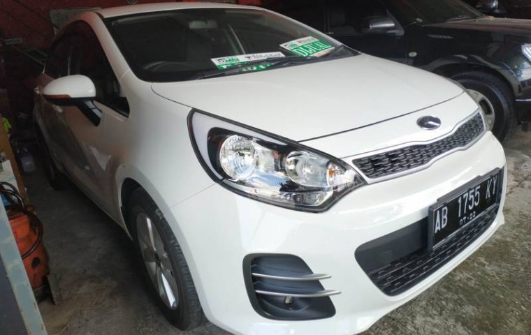 Jual mobil Kia Rio 1.5 Manual 2016 harga murah di DIY Yogyakarta