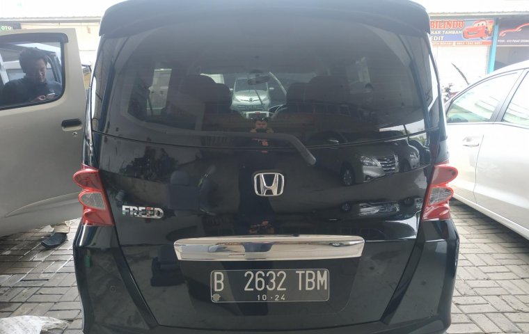 Jual mobil bekas murah Honda Freed PSD AT 2009 di Jawa Barat 