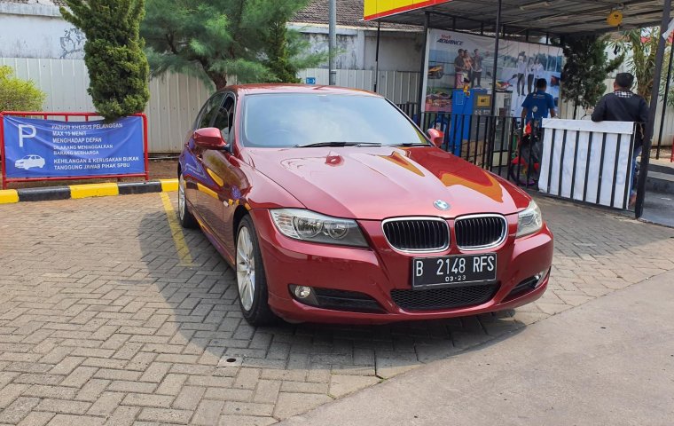 Jual Cepat Mobil BMW 3 Series 320i 2010 di DKI Jakarta