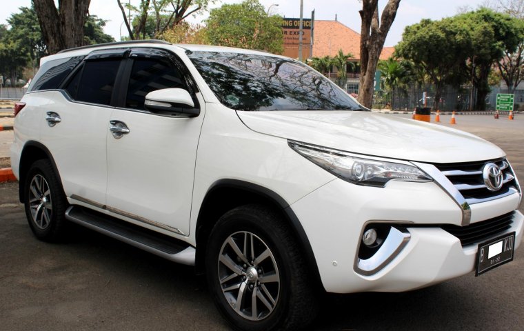 Jual mobil Toyota Fortuner VRZ AT 2017 terbaik di DKI Jakarta