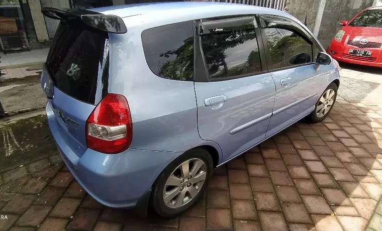 Honda Jazz 2005 Bali dijual dengan harga termurah