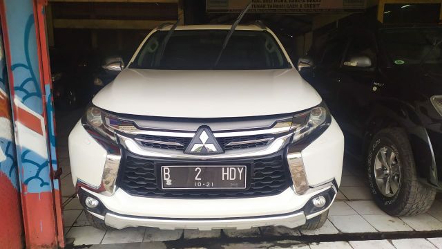 Jual mobil Mitsubishi Pajero Sport Dakar 2.4 Automatic 2016 bekas di  Jawa Barat 