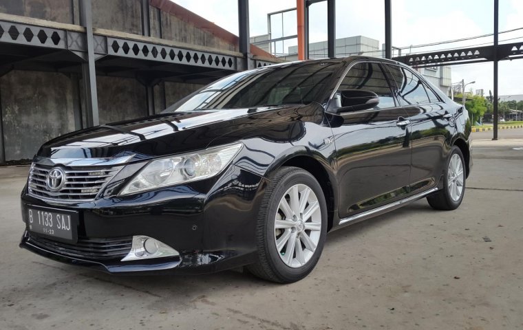 Jual mobil Toyota Camry 2.5 V 2013 terbaik di DKI Jakarta