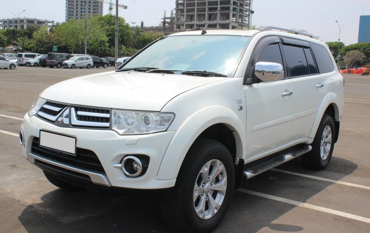 Mobil Mitsubishi Pajero Sport Dakar 2.4 AT 2014 dijual, DKI Jakarta