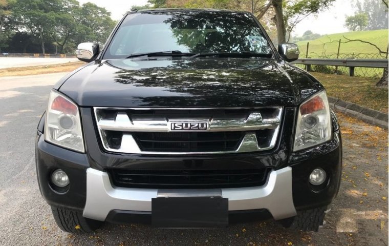 Jual Cepat Mobil Isuzu D-Max Double Cab 2010 Hitam di Jawa Barat