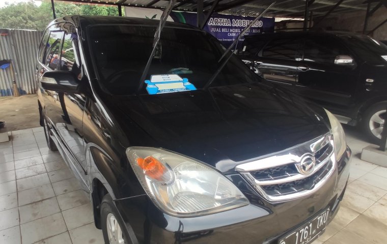 Jual Cepat Mobil Daihatsu Xenia Xi 2011 di Depok