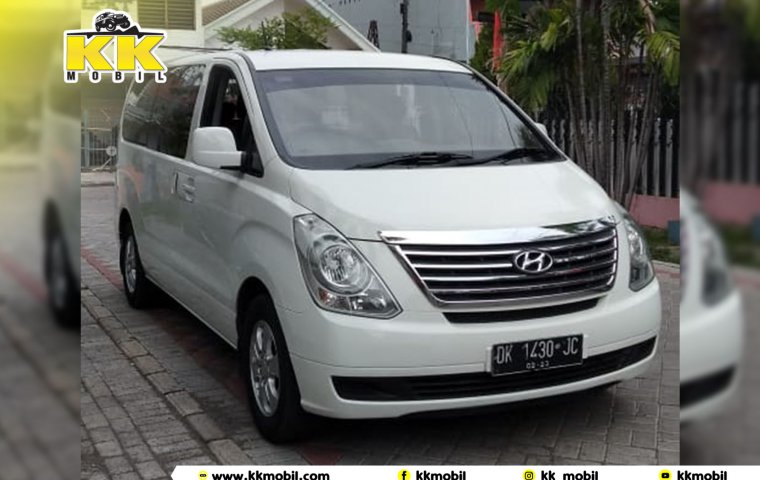 Jual Cepat Mobil Hyundai H-1 Classic 2013 di Jawa Timur