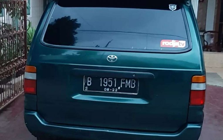 Mobil Toyota Kijang 1998 SSX terbaik di Jawa Barat