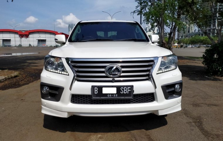 Dijual mobil bekas Lexus LX 570 AT 2012, DKI Jakarta