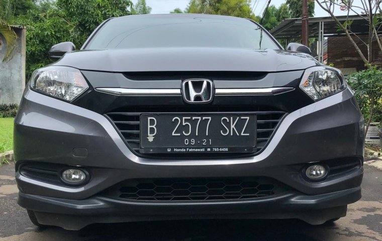 Jual mobil Honda HR-V E 2016 dengan harga murah di Jawa Barat 