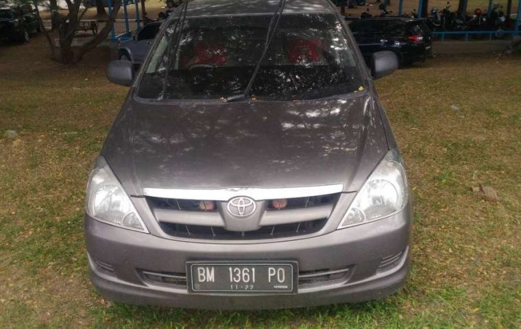 Mobil Toyota Kijang Innova 2008 E dijual, Riau