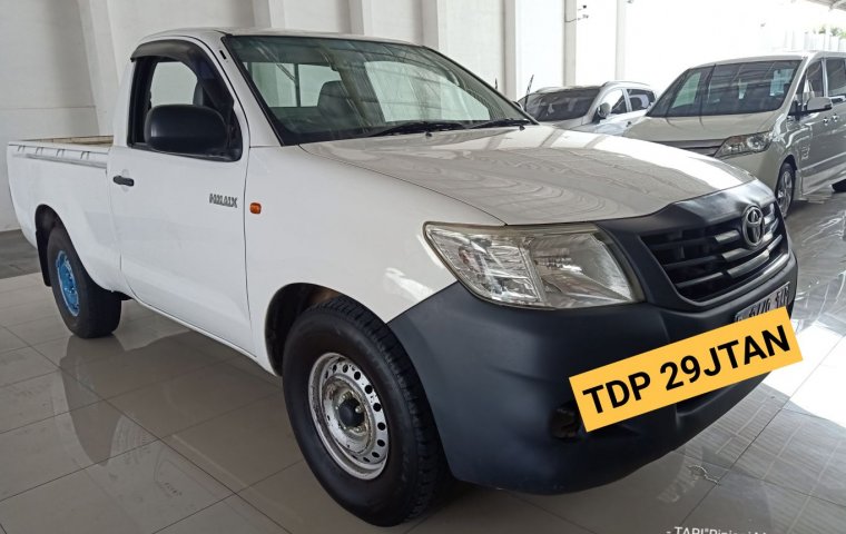 Jual Cepat Mobil Toyota Hilux 2.0 NA 2014 di Bekasi