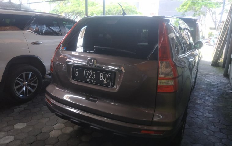 Jual Mobil Honda CR-V 2.4 2010 terawat di Depok