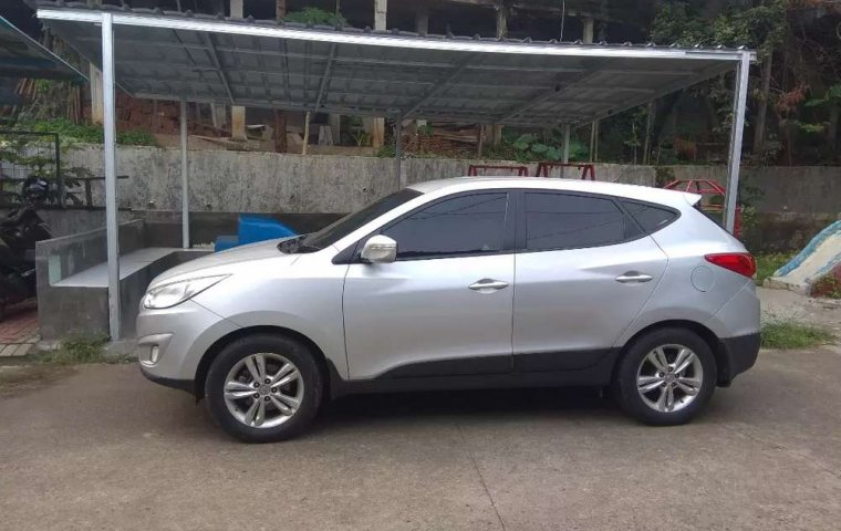 Jual mobil bekas murah Hyundai Tucson 2011 di Jawa Barat