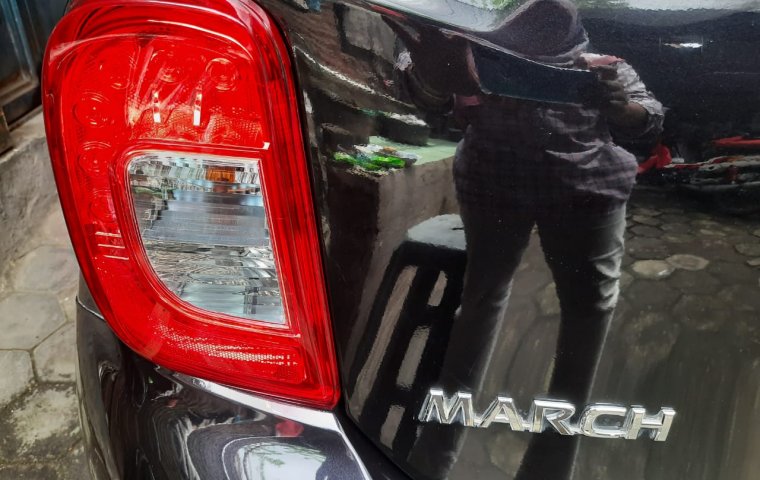 Mobil bekas Nissan March 1.2 Automatic 2016 dijual, DIY Yogyakarta