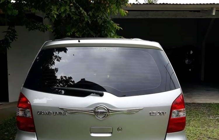 Jual Nissan Grand Livina XV 2013 harga murah di Jawa Tengah