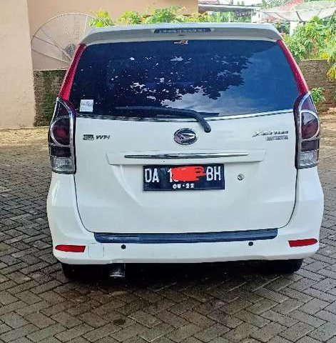 Jual cepat Daihatsu Xenia R DLX 2012 di Kalimantan Selatan