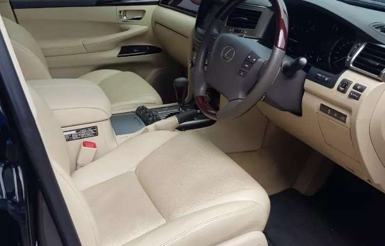Mobil Lexus LX 2012 570 dijual, Banten