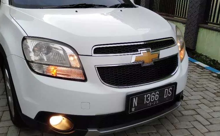 Mobil Chevrolet Orlando 2012 LT dijual, Jawa Timur