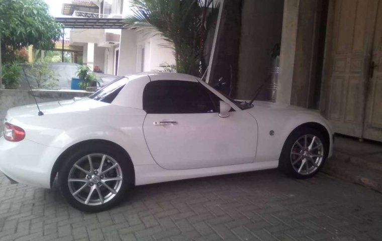 Sumatra Utara, Mazda MX-5 2011 kondisi terawat