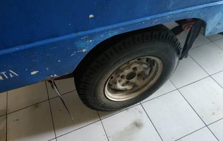 Jual mobil bekas Toyota Kijang 1.5 Manual 1990 murah di DIY Yogyakarta