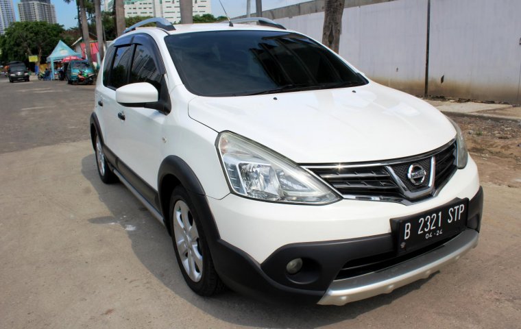 Jual Mobil Nissan LIVINA XGEAR 2013 Bekas di DKI Jakarta