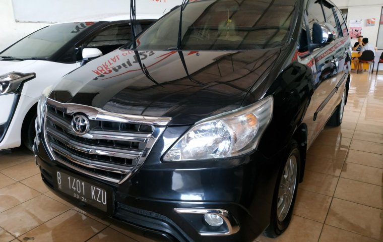 Dijual mobil bekas Toyota Kijang Innova 2.0 G AT 2014, Jawa Barat 