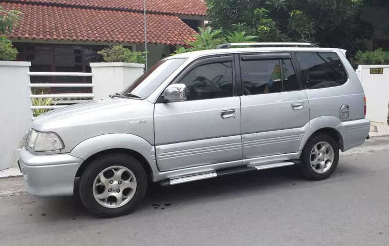 Mobil Toyota Kijang 2000 Krista dijual, Jawa Tengah