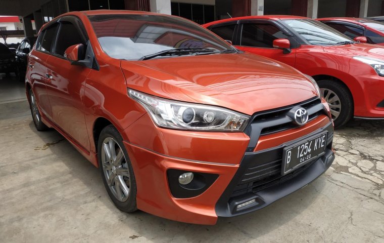 Jual mobil Toyota Yaris TRD Sportivo AT 2015 bekas di Jawa Barat 