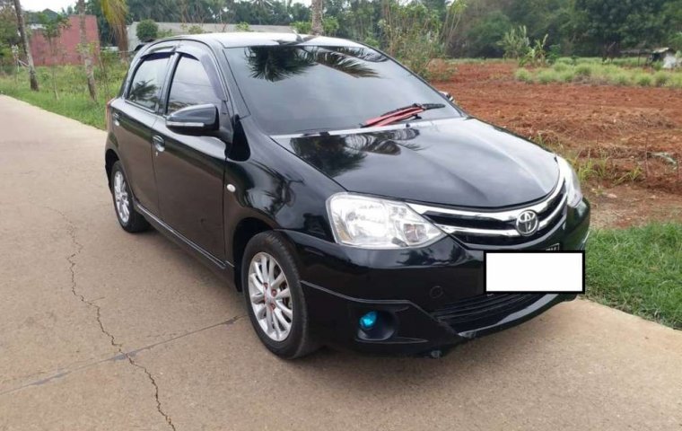 Mobil Toyota Etios Valco 2015 G dijual, Jawa Barat