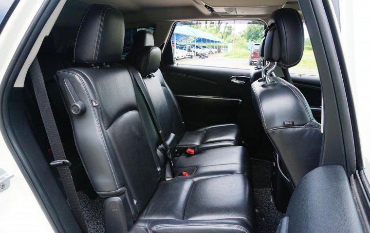 Mobil Dodge Journey SXT 2013 dijual, Jawa Timur