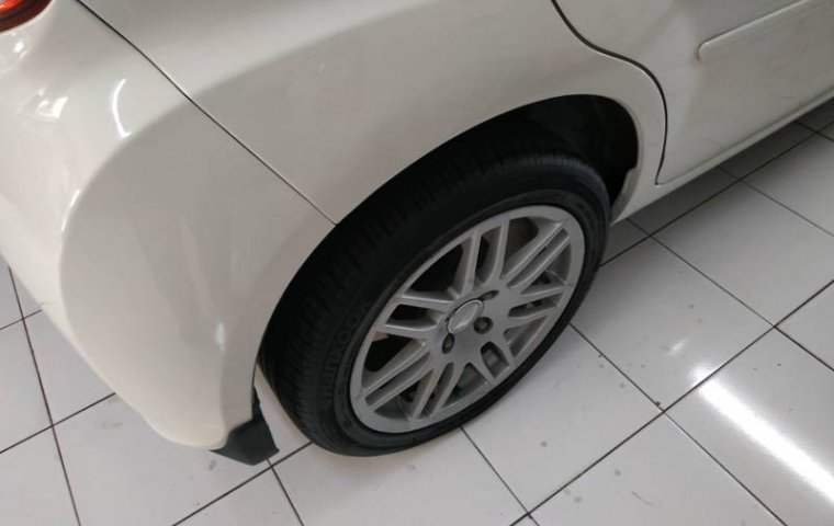 Jual mobil Daihatsu Sirion D 2012 murah di DIY Yogyakarta