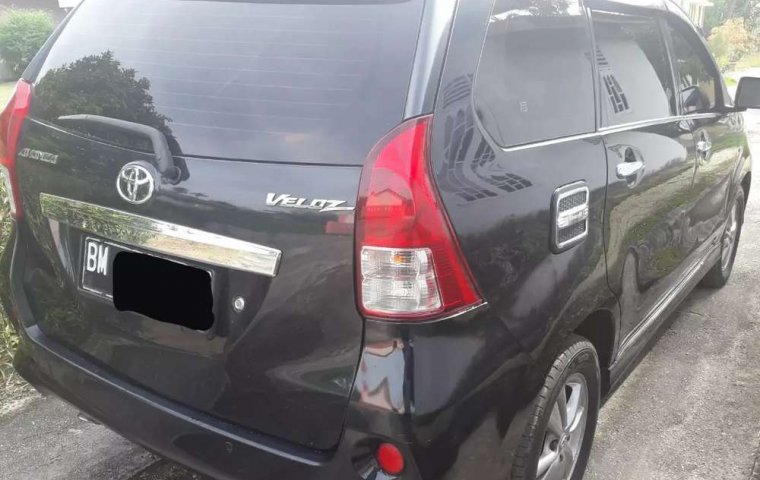 Jual mobil bekas murah Toyota Avanza Veloz 2014 di Riau