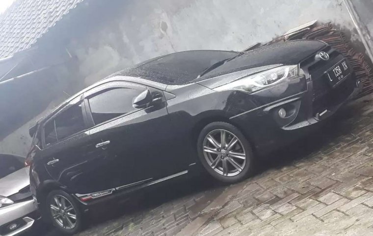 Jual Toyota Yaris TRD Sportivo 2015 harga murah di Jawa Timur