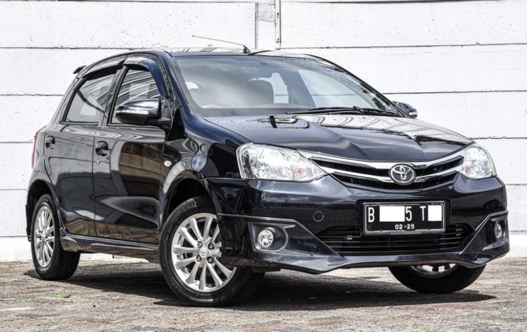 Jual Mobil Bekas Toyota Etios Valco G 2015 di Depok