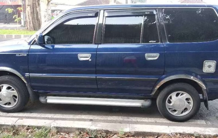 Jual cepat Toyota Kijang LGX 2001 di Jawa Timur