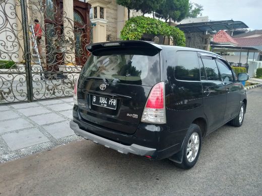 Jual Cepat Mobil Toyota Kijang Innova 2.0 G 2009 di Tangerang