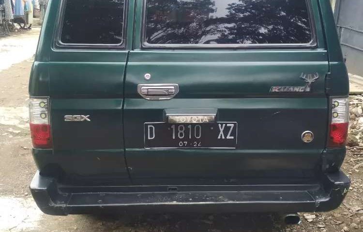 Mobil Toyota Kijang 1996 Grand Extra dijual, Jawa Barat