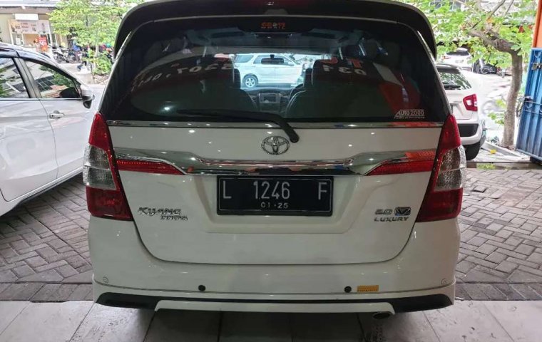 Jual Toyota Kijang Innova V Luxury 2014 harga murah di Jawa Timur