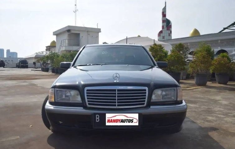 Jual mobil bekas Mercedes-Benz C-Class C 230 1999/2000 di DKI Jakarta