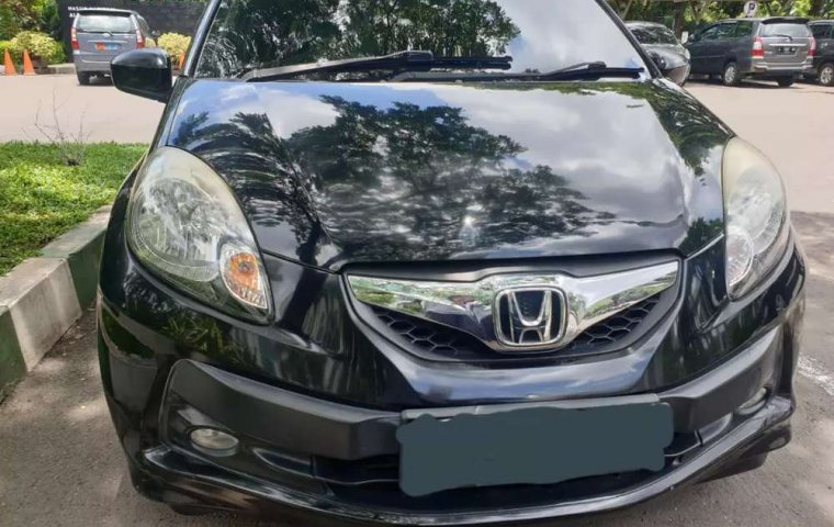 Mobil Honda Brio 2014 E terbaik di Jawa Timur