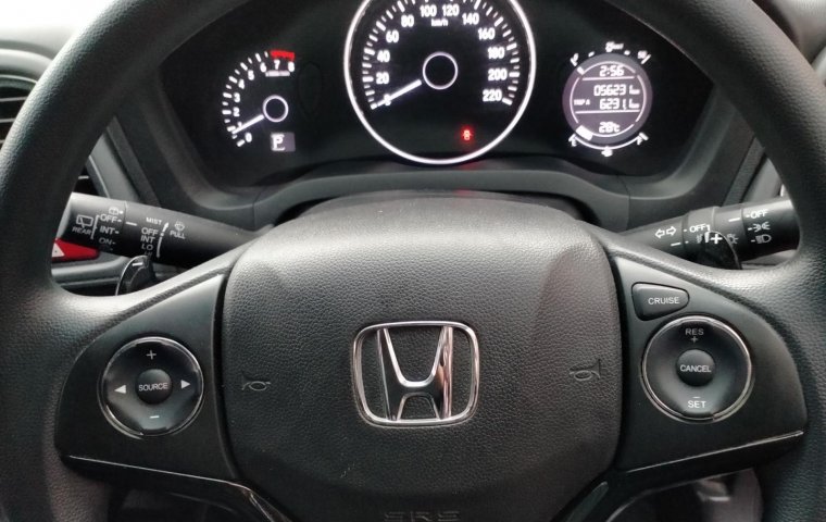 Jual Mobil Bekas Honda HR-V E CVT  2017 di Bekasi