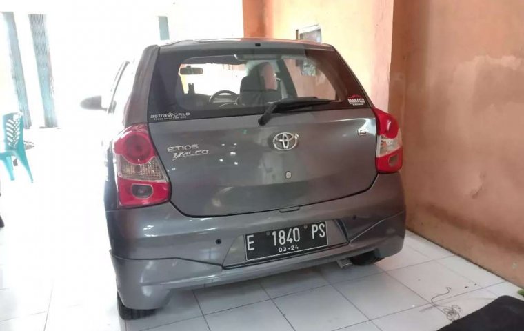 Mobil Toyota Etios Valco 2014 G terbaik di Jawa Tengah