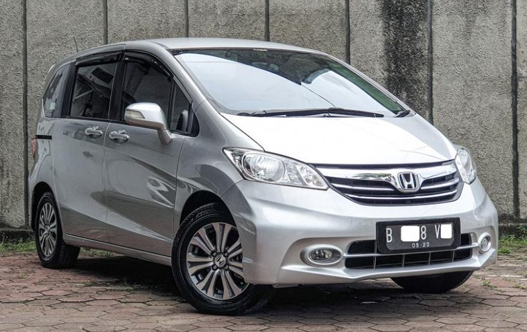 Jual Mobil Bekas Honda Freed E 2013 di DKI Jakarta