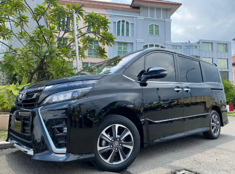 Jual Mobil Bekas Toyota Voxy 2019 di DKI Jakarta