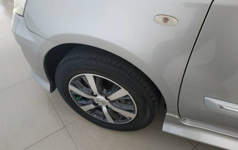 Jual Mobil Bekas Nissan Serena Highway Star 2012 Terawat di DIY Yogyakartra