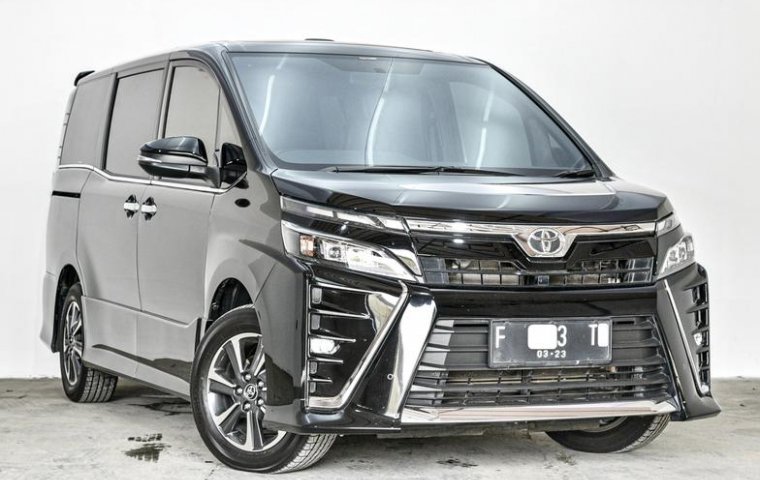 Jual Mobil Bekas Toyota Voxy 2018 di DKI Jakarta