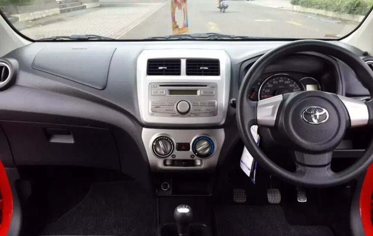 Jual Mobil Bekas Toyota Agya TRD Sportivo 2015 di Bekasi