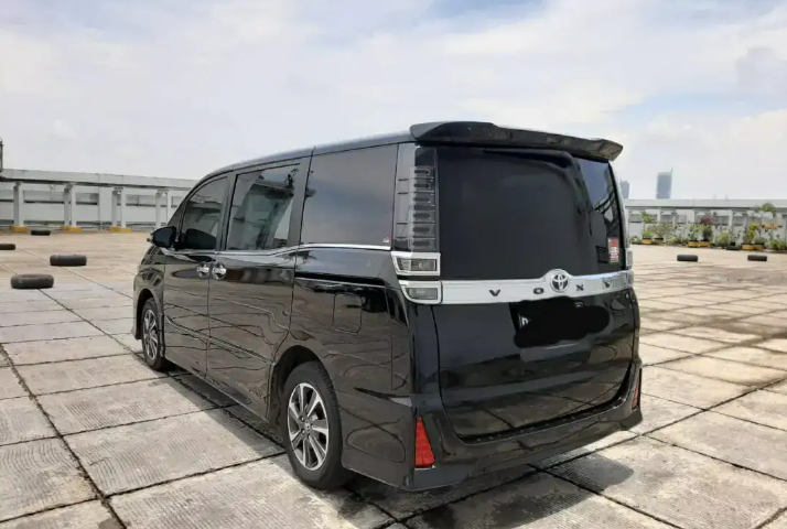 Jual Mobil Bekas Toyota Voxy 2019 di DKI Jakarta