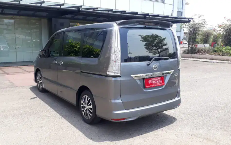 Dijual Cepat Nissan Serena Highway Star 2017 di DKI Jakarta